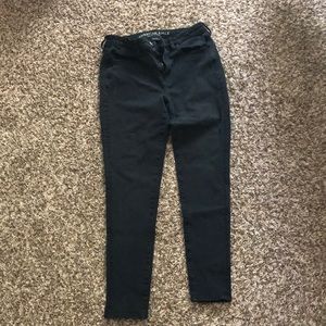 Black American Eagle Skinny Jean